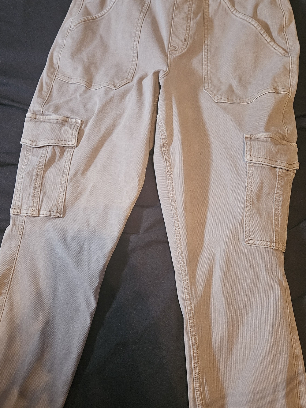 SPANX Women's Skinny Cargo Pants in Beige